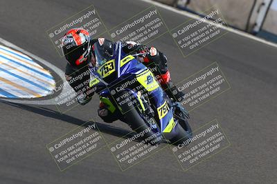 media/Oct-12-2025-CRA (Sun) [[e621380112]]/Races/Race 9/